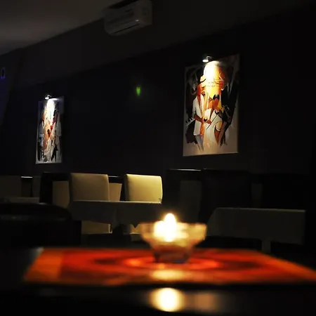 波折兹尔则酒店 酒店 2*